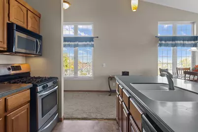794  Geneva National Ave #6-06, Geneva, WI 53147 - Photo 6