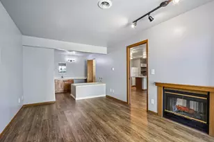 1101 S Sunnyslope Dr, Racine, WI 53406 - Photo 24