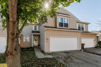 1400  Hunters Ridge Dr #124, Genoa City, WI 53128 - Photo 2
