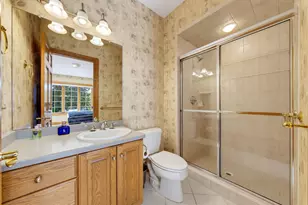 8434 S Fountain Ct, Franklin, WI 53132 - Photo 46