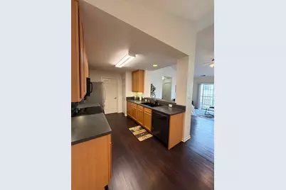 N16W26532  Meadowgrass Cir #F, Pewaukee, WI 53072 - Photo 10