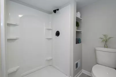4125 S 5th St, Milwaukee, WI 53207 - Photo 26