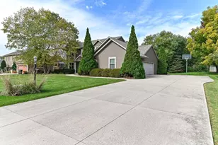 26604 Richard Dr, Racine, WI 53185 - Photo 36
