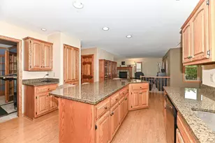 26604 Richard Dr, Racine, WI 53185 - Photo 14