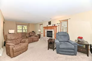 26604 Richard Dr, Racine, WI 53185 - Photo 10