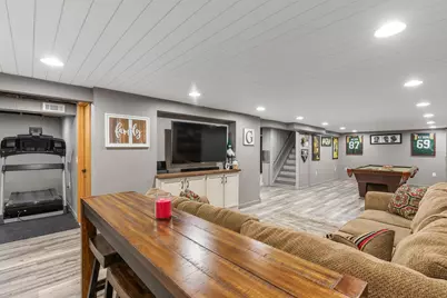 3344 W Edgerton Ave, Greenfield, WI 53221 - Photo 34