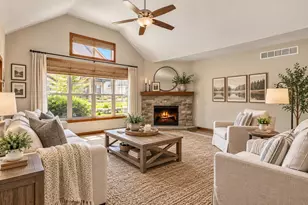 3506 Hawthorn Hl Dr, Waukesha, WI 53188 - Photo 4