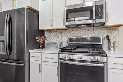 6017 N 37th St, Milwaukee, WI 53209 - Photo 12