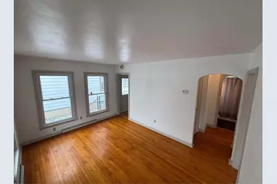N26W27298  Pospect Ave, Pewaukee, WI 53072 - Photo 4