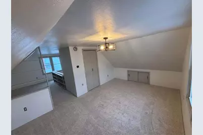 N26W27298  Pospect Ave, Pewaukee, WI 53072 - Photo 8
