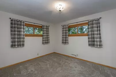 1104 N Bel Ayr Dr, Waukesha, WI 53188 - Photo 16
