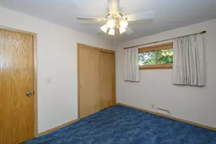 1104 N Bel Ayr Dr, Waukesha, WI 53188 - Photo 14
