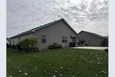612  Fox Run Ln, Racine, WI 53406 - Photo 30