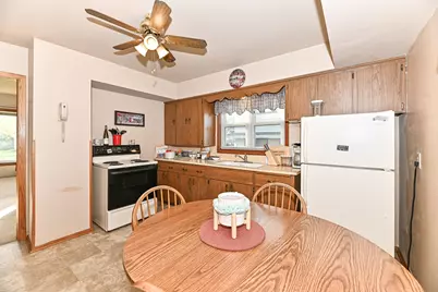 3565 S 83rd St, Milwaukee, WI 53220 - Photo 8