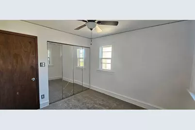 1967 S 71st St, West Allis, WI 53219 - Photo 6