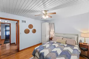 7815 W Beloit Rd, West Allis, WI 53219 - Photo 12