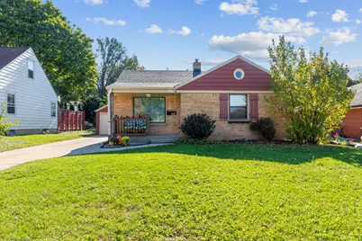 7815 W Beloit Rd, West Allis, WI 53219 - Photo 2