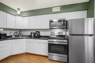 1434 Big Bend Rd, Waukesha, WI 53189 - Photo 6