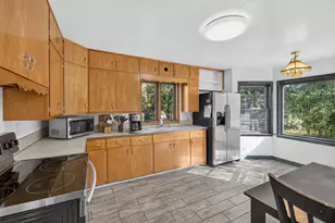 857 Riverview Dr, Trenton, WI 53095 - Photo 6