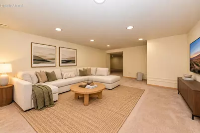 339 W Vine St, Milwaukee, WI 53212 - Photo 30