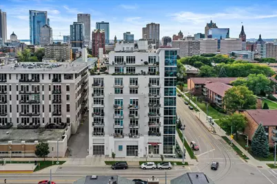 601 E Ogden Ave #607, Milwaukee, WI 53202 - Photo 2