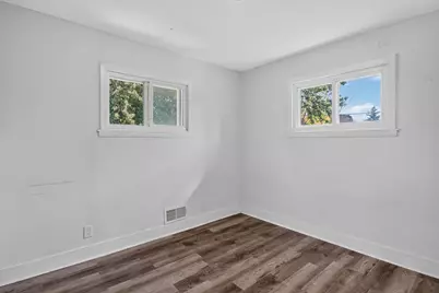 5072 N 60th St #5070, Milwaukee, WI 53218 - Photo 10