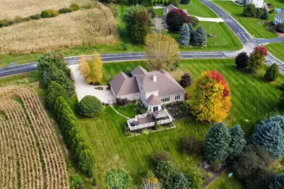 N52W26889  Laura Way, Lisbon, WI 53072 - Photo 2
