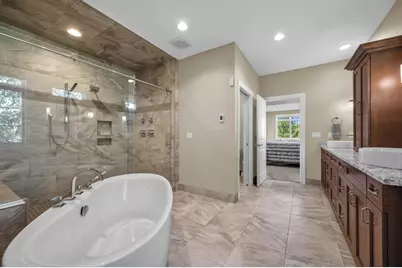 1649  Spring Valley Rd, Hartland, WI 53029 - Photo 24