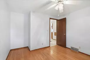 3619 S Clement Ave, Milwaukee, WI 53207 - Photo 38
