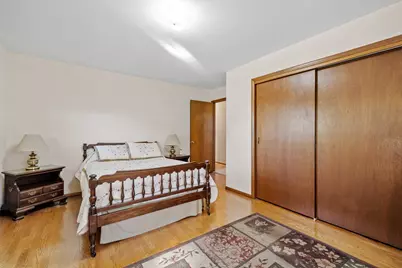 4824 N Parke Ridge Ln, Sheboygan, WI 53083 - Photo 16