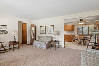 4824 N Parke Ridge Ln, Sheboygan, WI 53083 - Photo 6