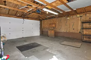 6210 W Morgan Ave, Milwaukee, WI 53220 - Photo 22