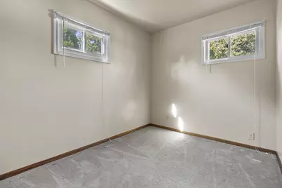 6210 W Morgan Ave, Milwaukee, WI 53220 - Photo 20