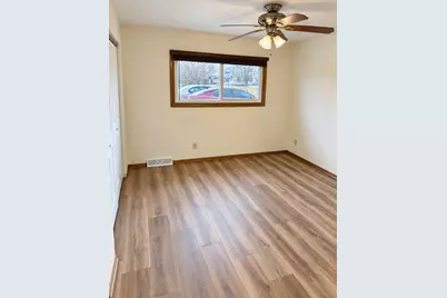 8633 N Granville Rd #8635, Milwaukee, WI 53224 - Photo 10