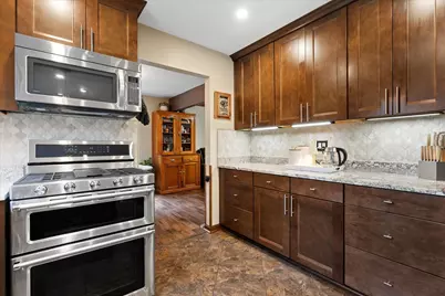 W177S7802  Kristin Dr, Muskego, WI 53150 - Photo 12