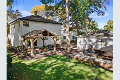 7345 W Warnimont Ave, Milwaukee, WI 53220 - Photo 12