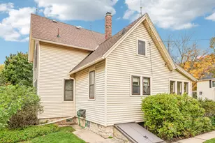 300 Edward St, Burlington, WI 53105 - Photo 48