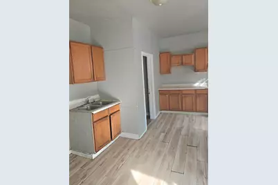1574 S 2nd St, Milwaukee, WI 53204 - Photo 14