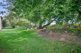 758 Bridlewood Dr, Hartford, WI 53027 - Photo 40