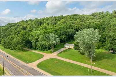 809  Holmen Dr, Holmen, WI 54636 - Photo 2