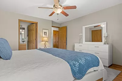 6976 S Rolling Meadows Ct, Oak Creek, WI 53154 - Photo 26