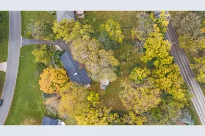 18310  Benington Dr, Brookfield, WI 53045 - Photo 42