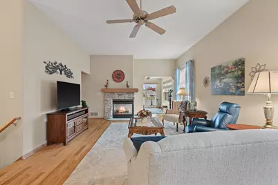 N52W35344  Lighthouse Ln, Lac La Belle, WI 53066 - Photo 4
