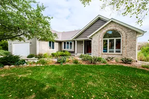N70W23122 Homestead Ct, Sussex, WI 53089 - Photo 1