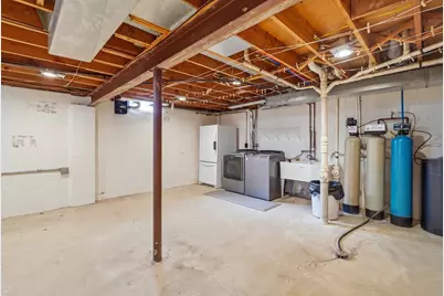 12731 W Park Ave, New Berlin, WI 53151 - Photo 44