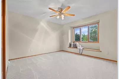 1325  Red Cedar Ct, Onalaska, WI 54650 - Photo 28