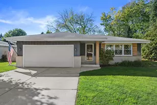 1916 Chapman Dr, Waukesha, WI 53189 - Photo 1