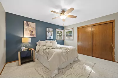 1916  Chapman Dr, Waukesha, WI 53189 - Photo 32