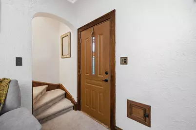 2421  9th Ave, South Milwaukee, WI 53172 - Photo 10