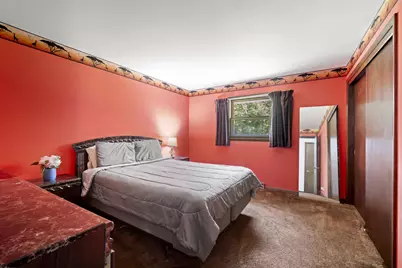 8441 S 20th St, Oak Creek, WI 53154 - Photo 12